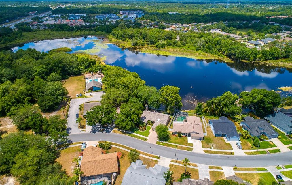 2139 Foggy Ridge Pkwy, Land O Lakes FL  34639-5410 exterior