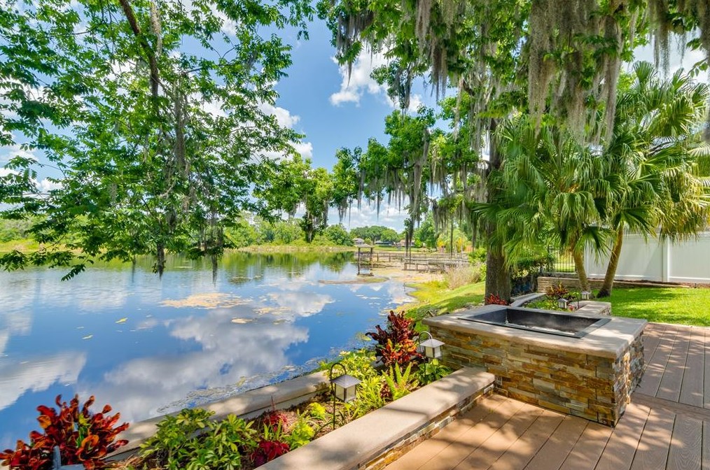 2139 Foggy Ridge Pkwy, Land O Lakes FL  34639-5410 exterior