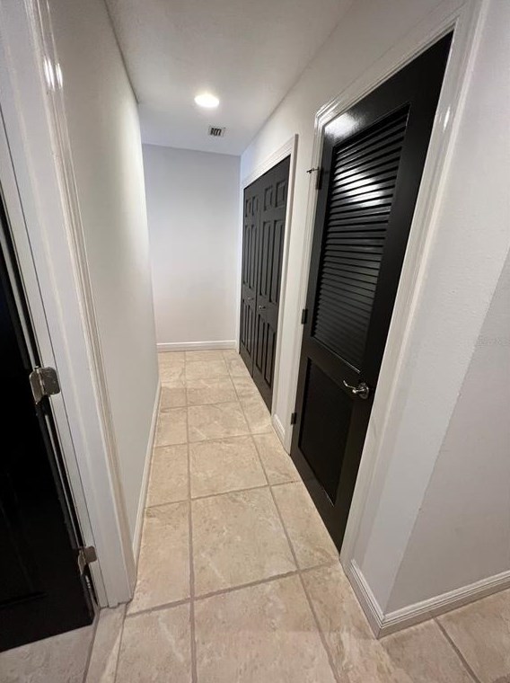 123 Valencia Cir, Saint Petersburg FL  33716-1212 exterior