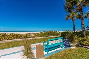 1380 Gulf Blvd, Clearwater Beach, FL 33767 - Photo 9