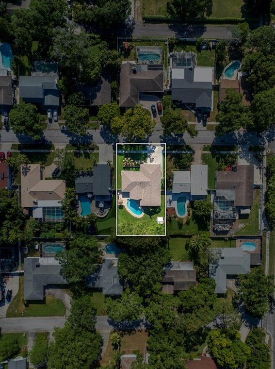 12903 Mia Cir, Largo FL exterior