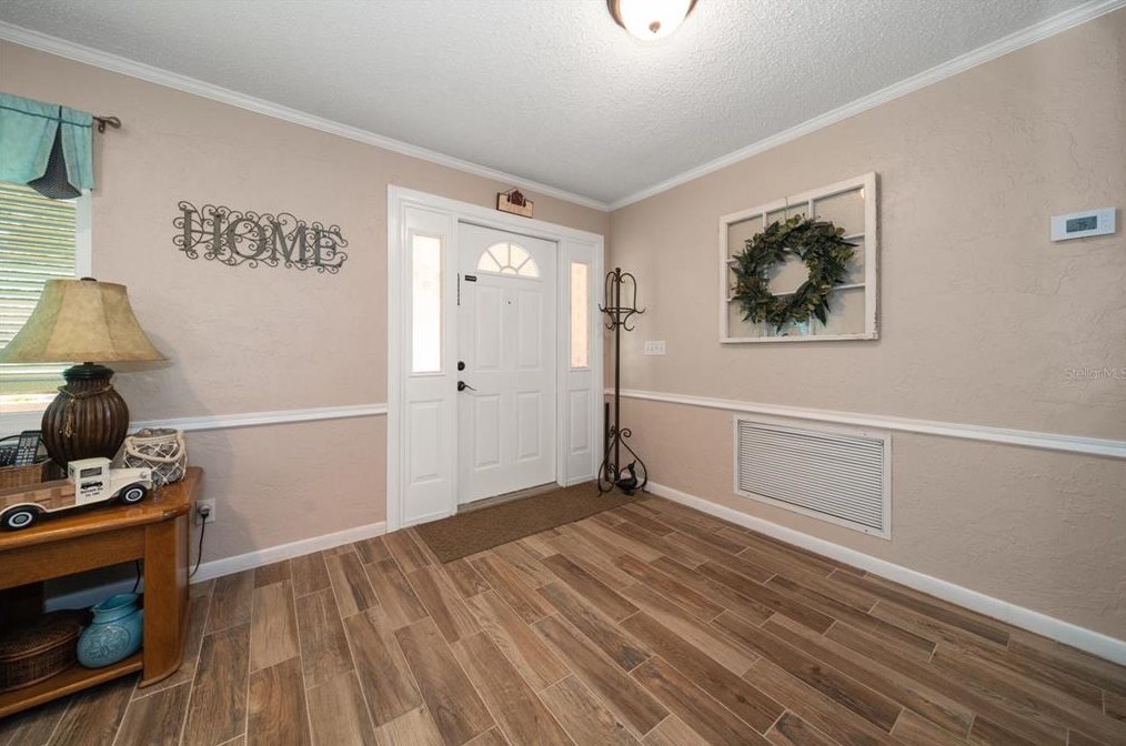 12903 Mia Cir, Largo FL exterior