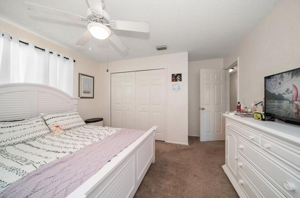 12903 Mia Cir, Largo FL exterior