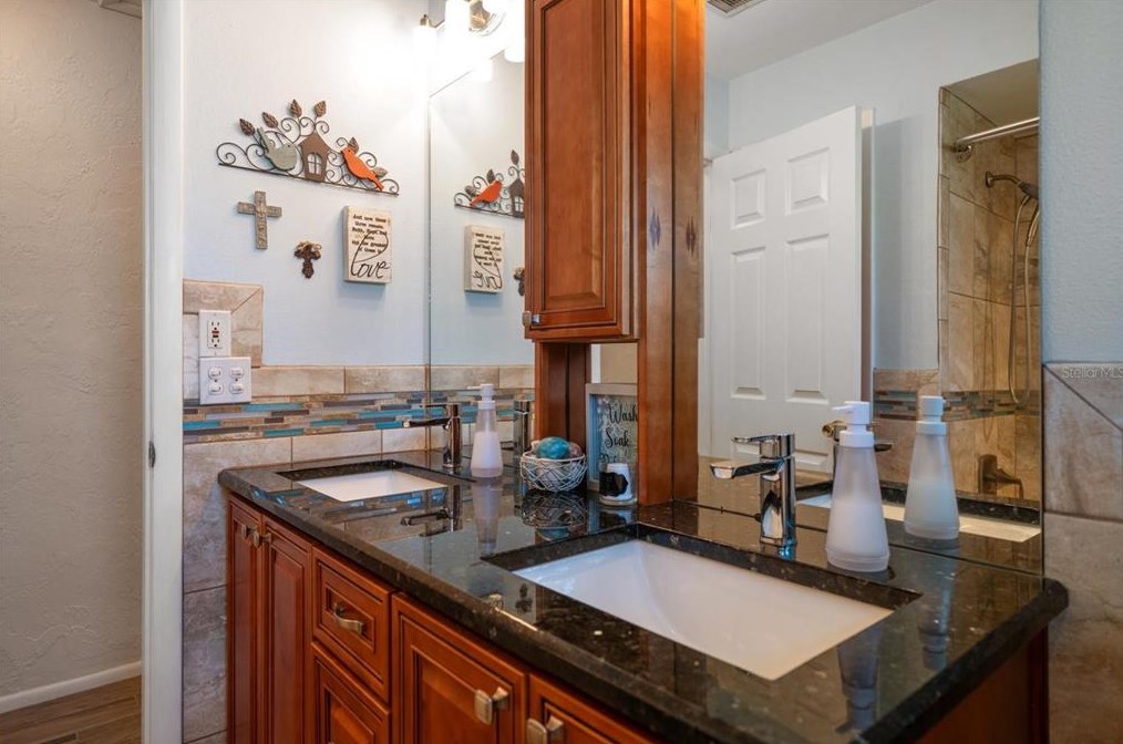 12903 Mia Cir, Largo FL exterior