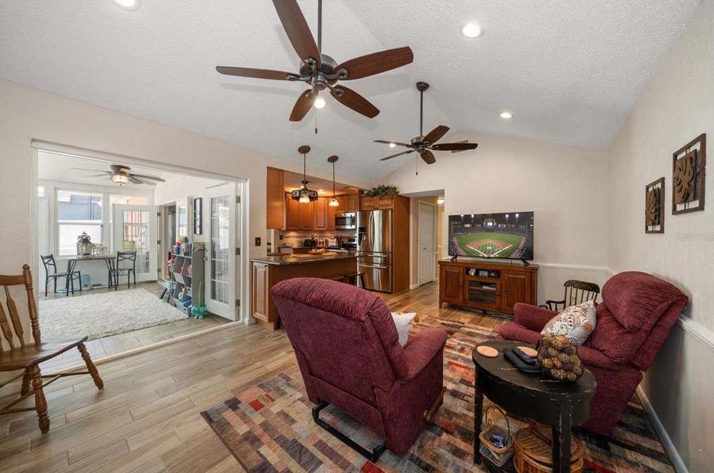 12903 Mia Cir, Largo FL exterior