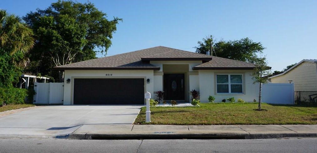 6015 82nd Ave, Pinellas Park FL  33781-1434 exterior