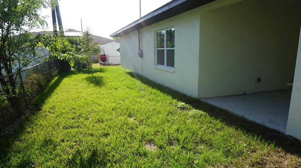 6015 82nd Ave, Pinellas Park FL  33781-1434 exterior