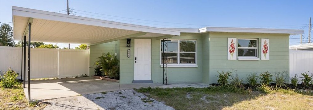 10477 119 Ave, Largo FL  33773-2227 exterior