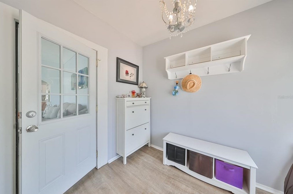 2309 North B St, Tampa FL 33609-2336 exterior