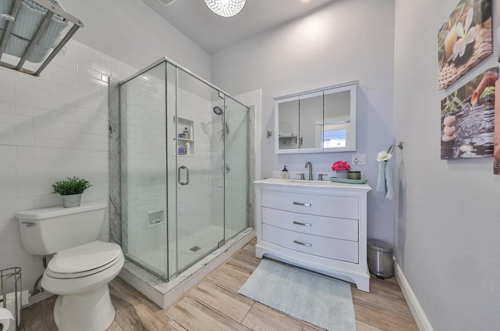 2309 North B St, Tampa FL 33609-2336 exterior