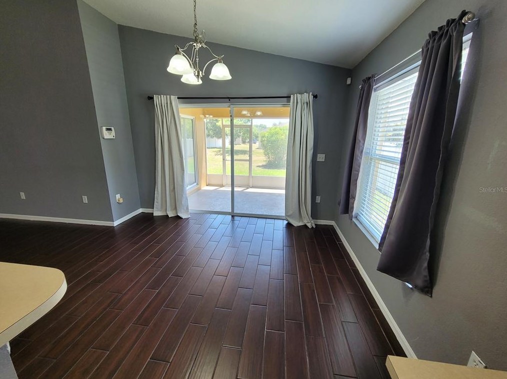 6401 Twin Bridges Dr, Zephyrhills FL 33541-8380 exterior