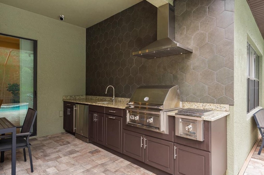 13717 Moonstone Canyon Dr, Riverview FL 33579-3500 exterior