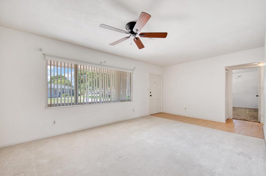 5297 35 Ter, Saint Petersburg FL  33710-2014 exterior