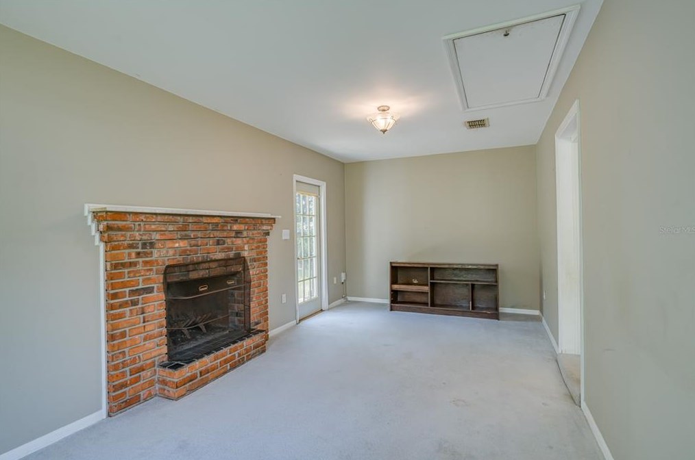 9203 Cobb Rd, Riverview FL 33578-4927 exterior