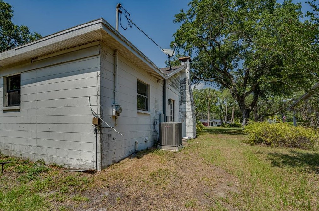 9203 Cobb Rd, Riverview FL 33578-4927 exterior