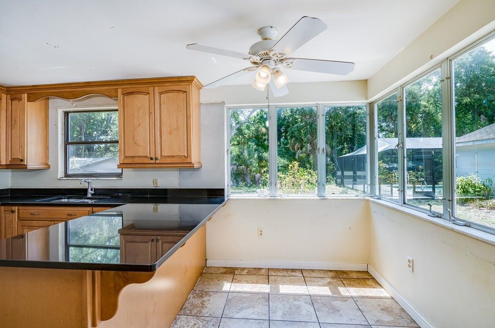 9203 Cobb Rd, Riverview FL 33578-4927 exterior