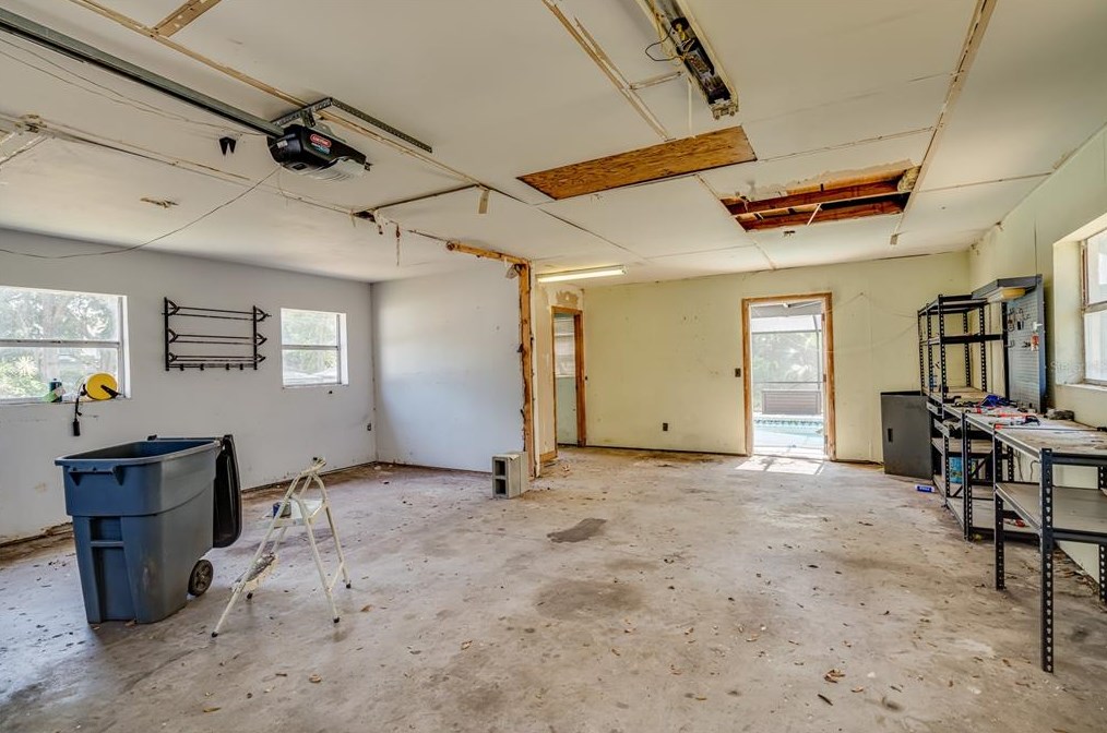 9203 Cobb Rd, Riverview FL 33578-4927 exterior