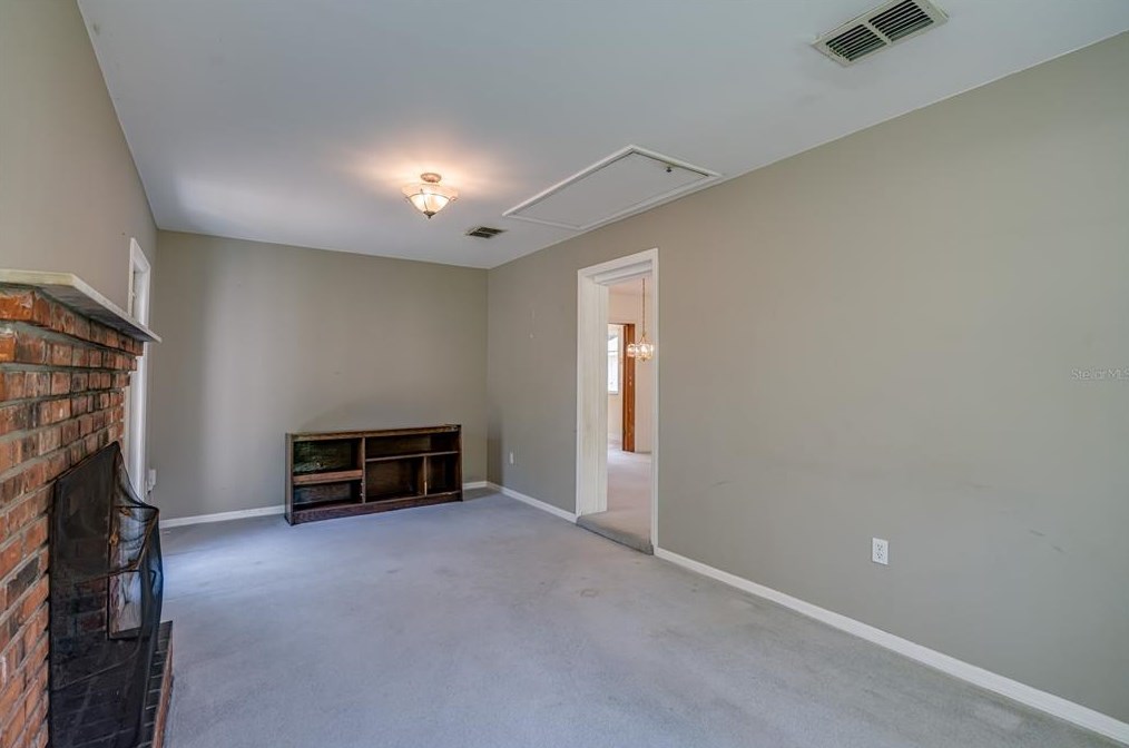 9203 Cobb Rd, Riverview FL 33578-4927 exterior