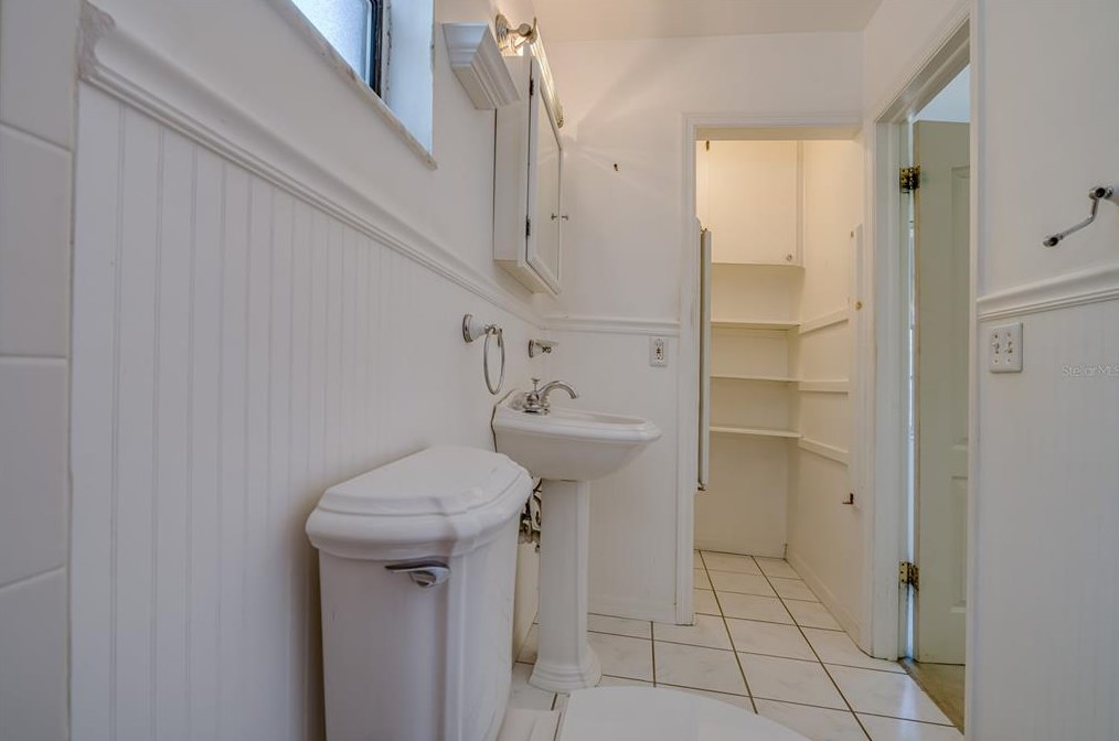 9203 Cobb Rd, Riverview FL 33578-4927 exterior