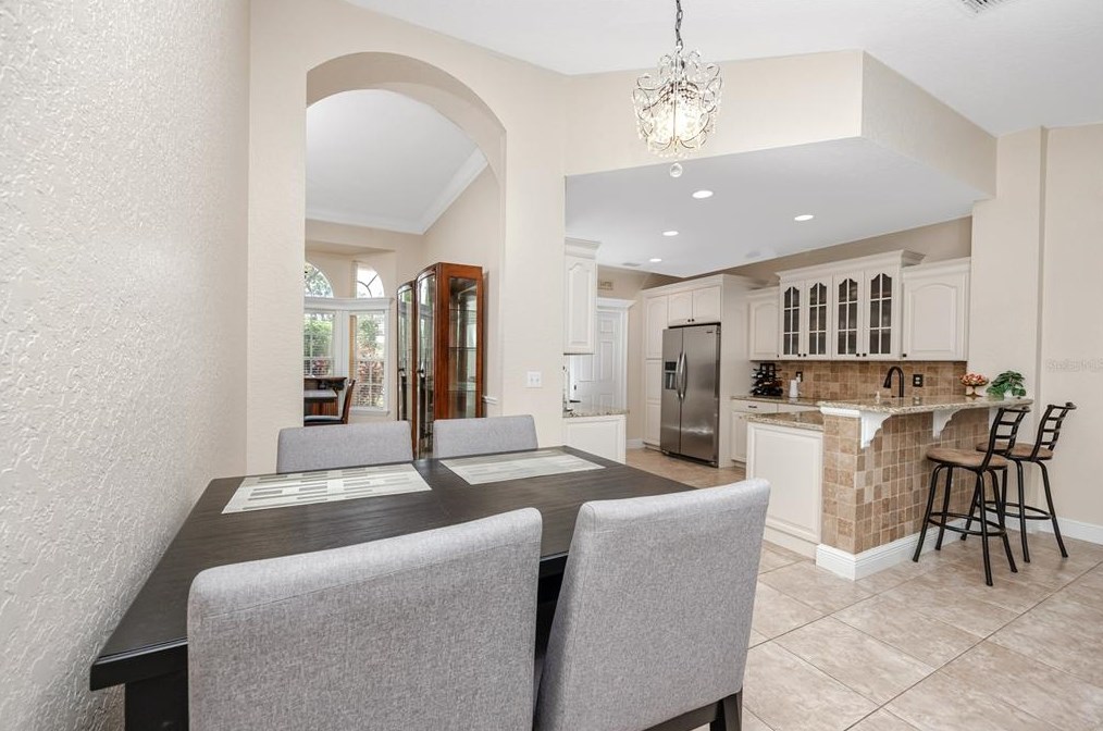 3019 Sutton Woods Dr, Plant City FL  33566-9614 exterior