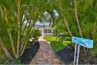 13004 Boca Ciega Avenue, Madeira Beach, FL 33708 - Photo 31