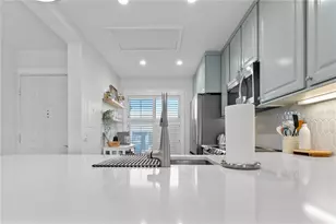 6287 Bahia Del Mar Cir, Saint Petersburg, FL 33715 - Photo 11