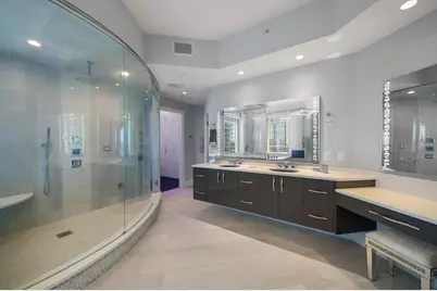 100 Beach Drive NE #1900, Saint Petersburg, FL 33701 - Photo 65