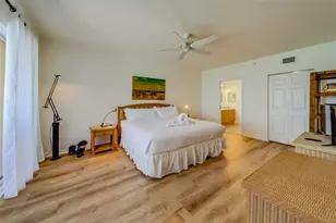 16550 Gulf Blvd, North Redington Beach, FL 33708 - Photo 21