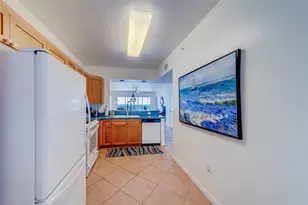 16550 Gulf Blvd, North Redington Beach, FL 33708 - Photo 19