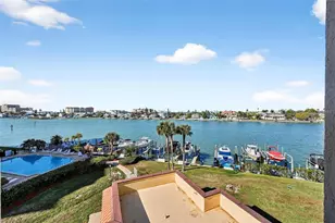 736 Island Way, Clearwater Beach, FL 33767 - Photo 41