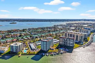 736 Island Way, Clearwater Beach, FL 33767 - Photo 45