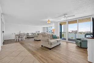 736 Island Way, Clearwater Beach, FL 33767 - Photo 3