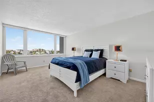 736 Island Way, Clearwater Beach, FL 33767 - Photo 21