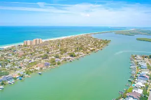 736 Island Way, Clearwater Beach, FL 33767 - Photo 53