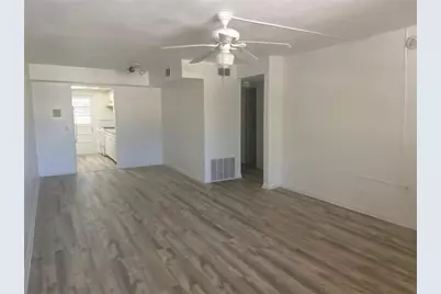 911 Washington Avenue #212, Largo, FL 33770 - Photo 3