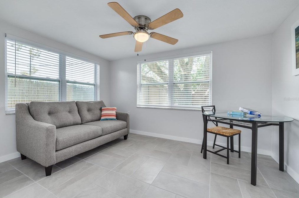 1451 Bookman Dr, Tarpon Springs FL  34690-6240 exterior