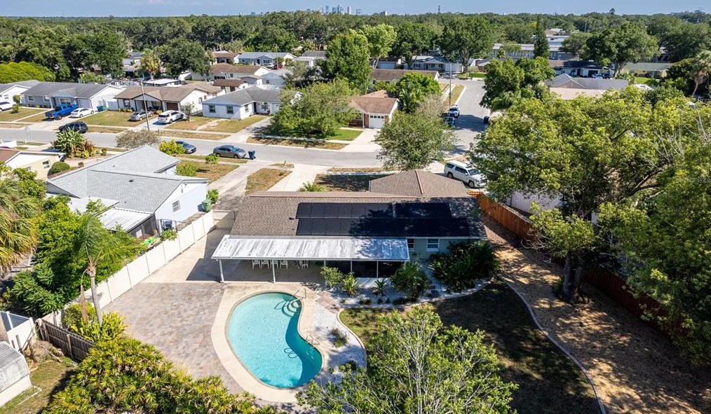 2313 Fern Cir, Tampa FL 33604-5726 exterior