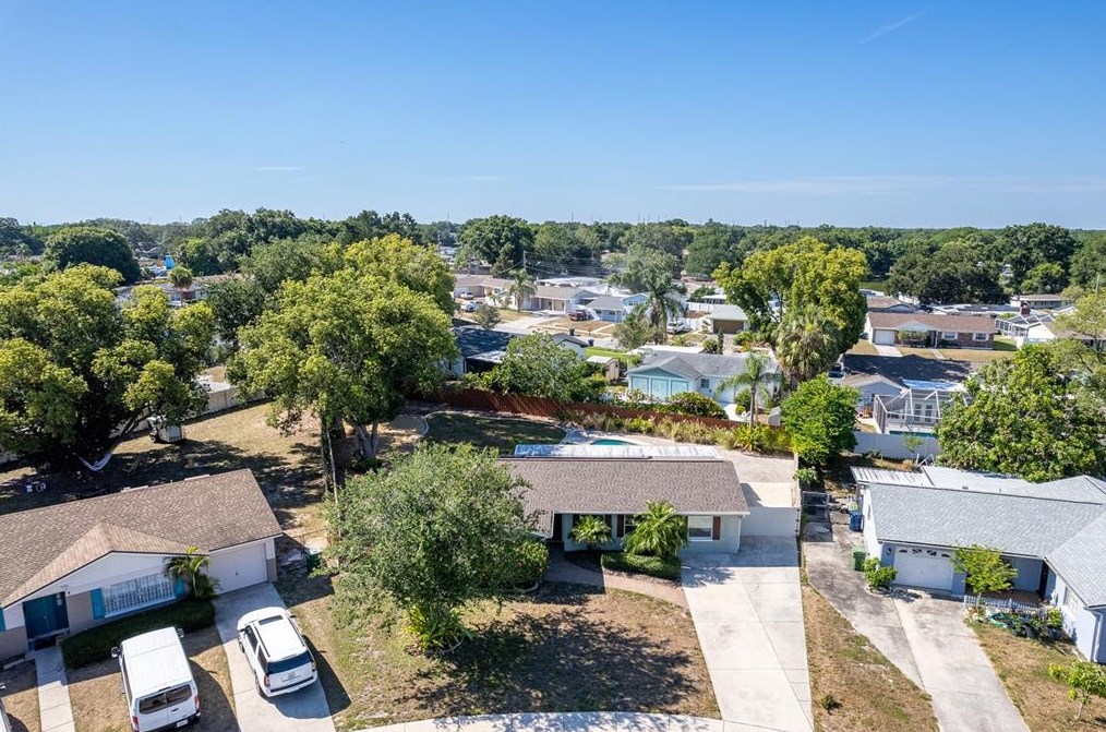 2313 Fern Cir, Tampa FL 33604-5726 exterior