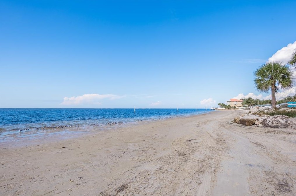 4925 New England Blvd, New Port Richey FL  34652-4510 exterior