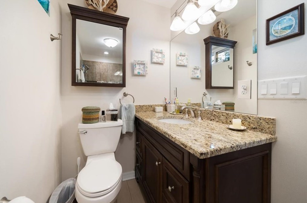437 18 Ave, Belleair Beach FL  33785-2921 exterior