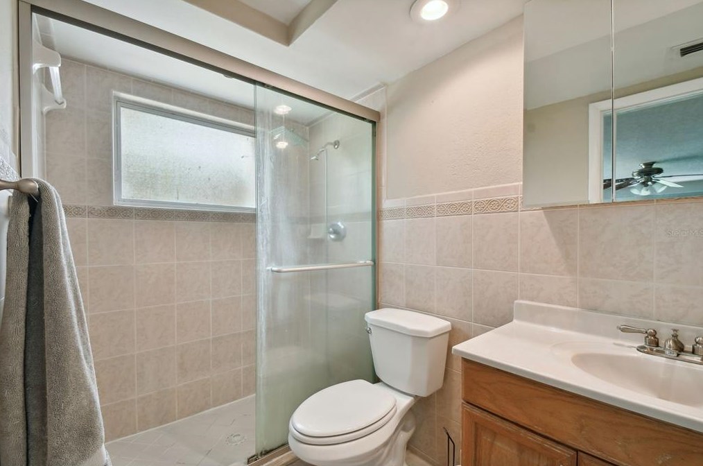 5130 Lofton Dr, New Port Richey FL  34652-6164 exterior