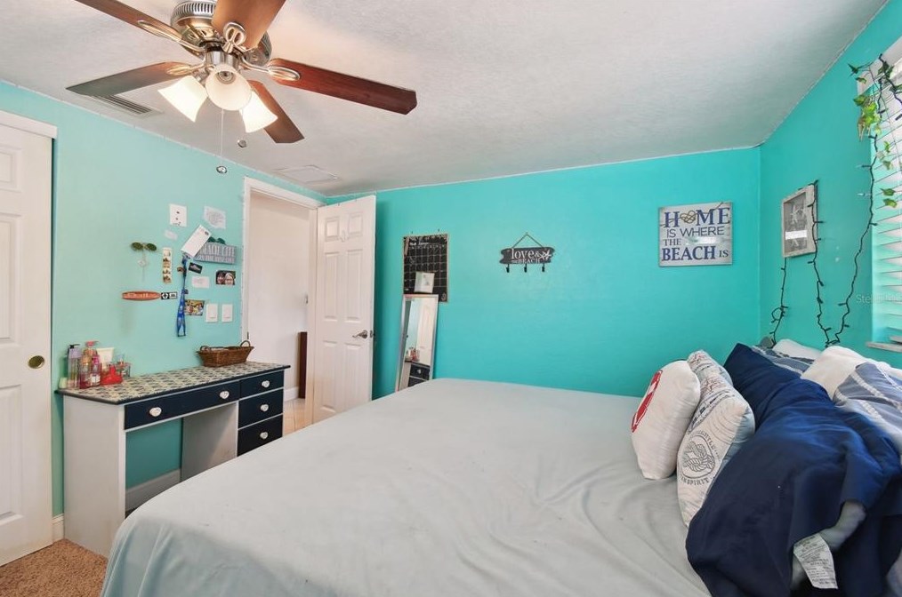 5130 Lofton Dr, New Port Richey FL  34652-6164 exterior