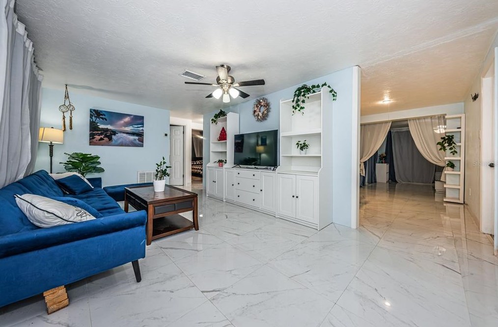 4846 Gaslight Ave, Tarpon Springs FL  exterior