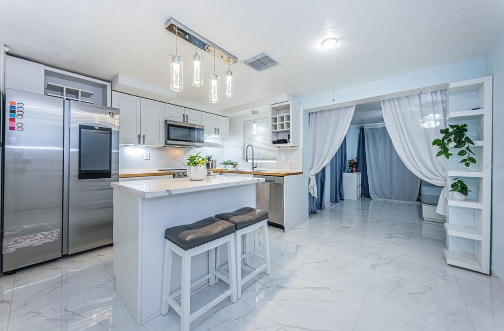 4846 Gaslight Ave, Tarpon Springs FL  exterior