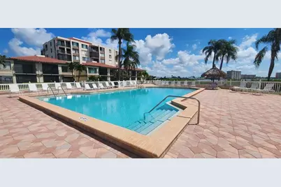 6219 Palma Del Mar Boulevard S #206, Saint Petersburg, FL 33715 - Photo 17