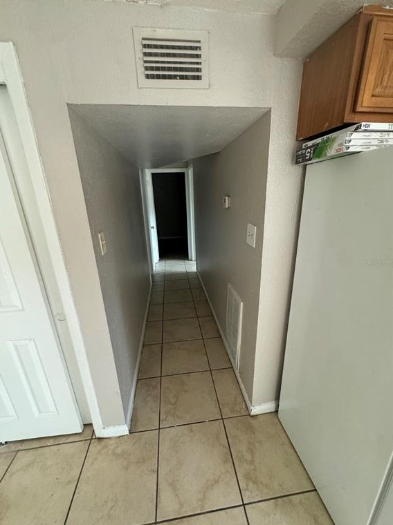 9814 11 St, Tampa FL 33612-5843 exterior