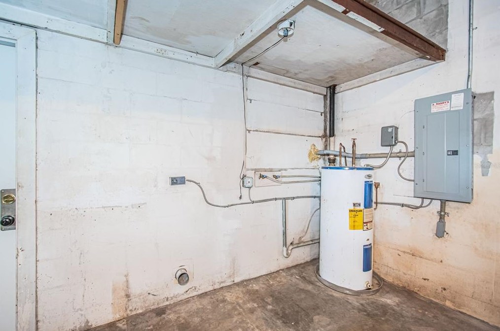 6650 31 Ter Ct, Saint Petersburg FL  exterior