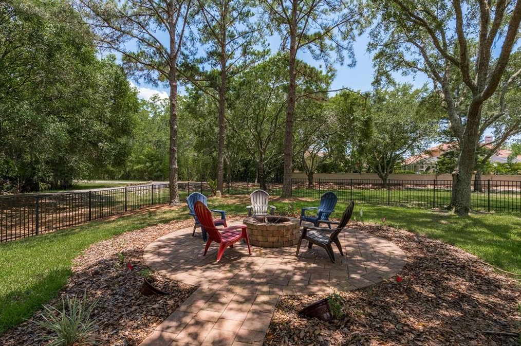 5099 Cross Pointe Dr, Oldsmar FL 34677-5214 exterior