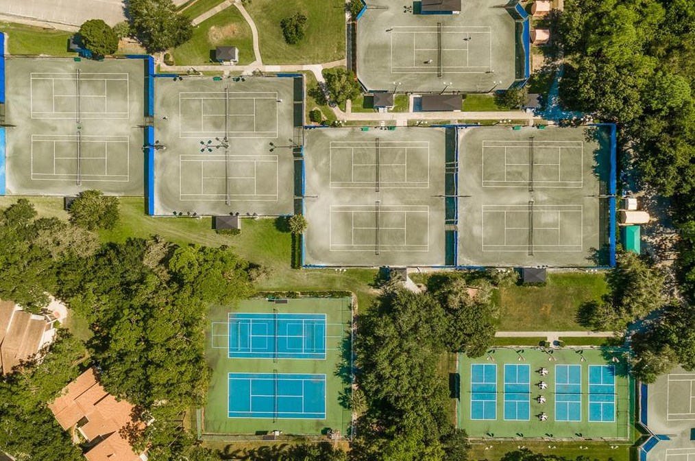 5099 Cross Pointe Dr, Oldsmar FL 34677-5214 exterior