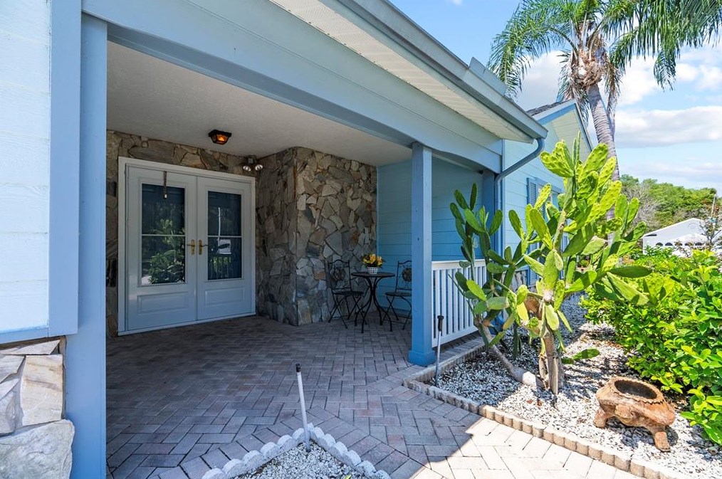 4602 Sandpointe Dr, New Port Richey FL  34655-1455 exterior